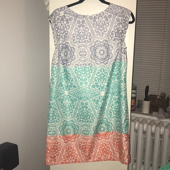 The Limited shift dress - Picture 2 of 4